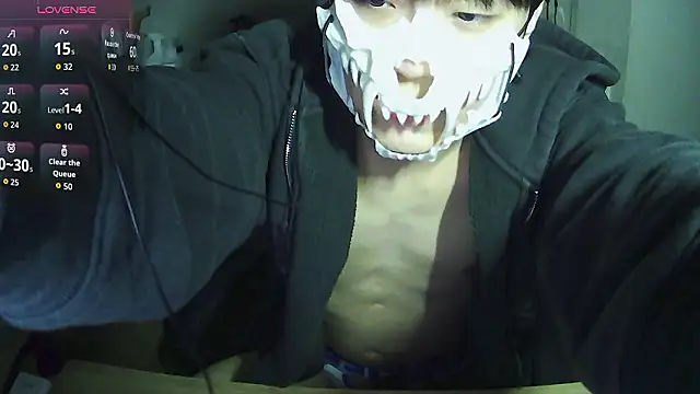 Snapshot of sdamvo2 chatting on 03/03/26, 02:12 sdamvo2 online show from 03/03/26, 02:12