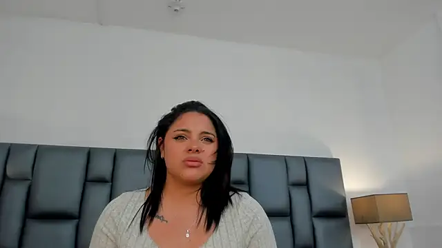 LunaSotto online show from 03/13/25, 05:50