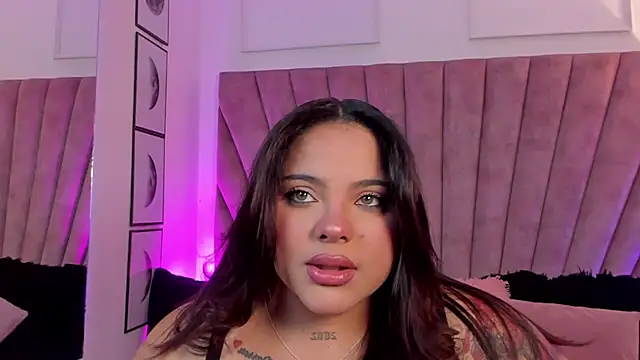 LunaSotto online show from 10/15/25, 07:47