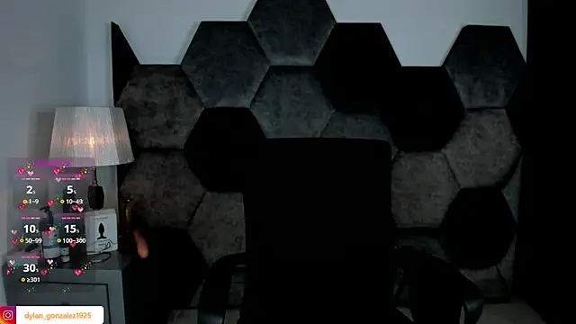 Dylan Turnerr online show from 09/19/25, 09:59