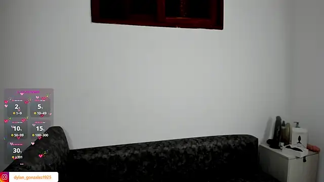 Dylan Turnerr online show from 09/23/25, 08:56