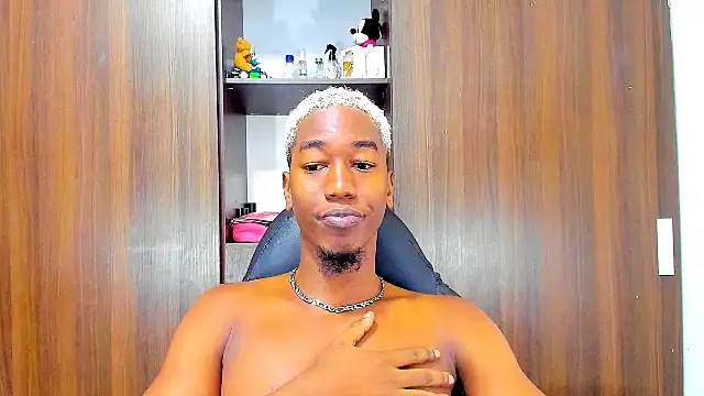 Dreamastercum  online show from 10/10/25, 01:21