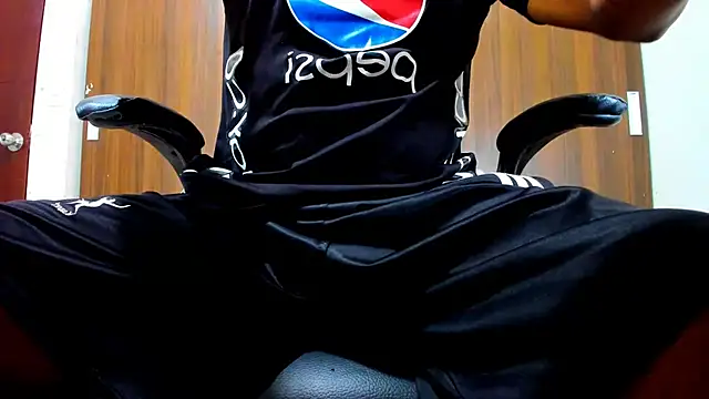 Dreamastercum  online show from 10/19/25, 11:55