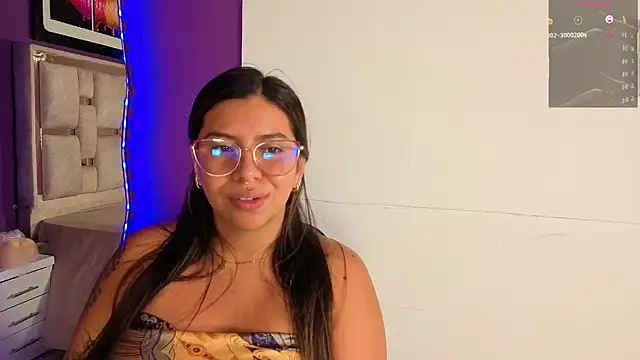 emilyy cooperr online show from 06/01/26, 12:18