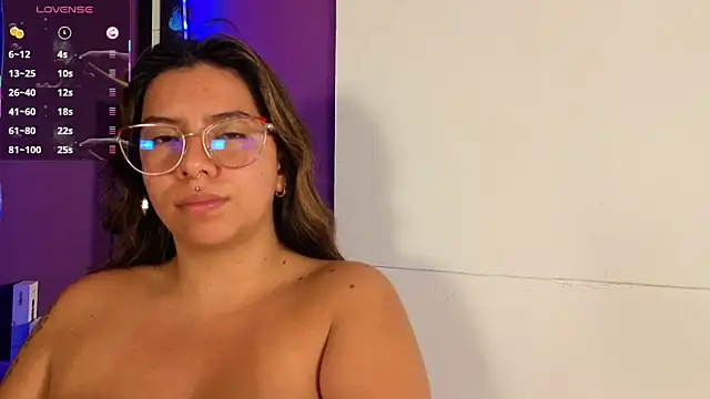 emilyy cooperr online show from 06/04/26, 12:33