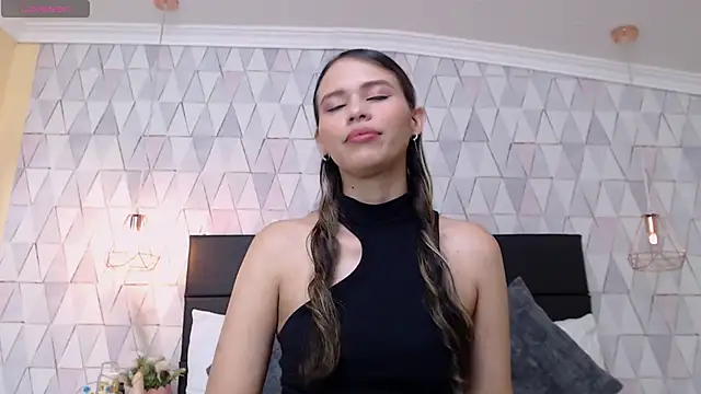 LiliJensen online show from 10/06/25, 07:55