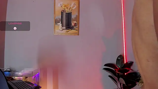 CRAZY-BOY99 online show from 10/28/25, 09:24