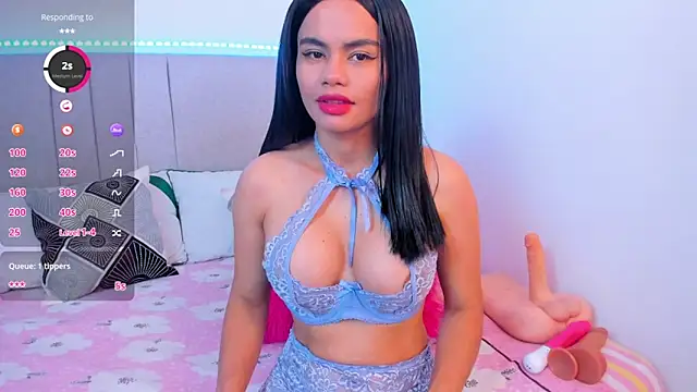 Snapshot of SusanSimpson16 chatting on 10/18/25, 07:03 SusanSimpson16 online show from 10/18/25, 07:03