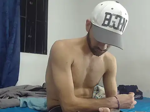 Snapshot of geneS1S49 chatting on 04/05/26, 07:49 geneS1S49 online show from 04/05/26, 07:49