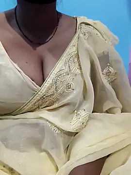 Snapshot of Sexyradha_ chatting on 02/23/26, 04:04 Sexyradha online show from 02/23/26, 04:04