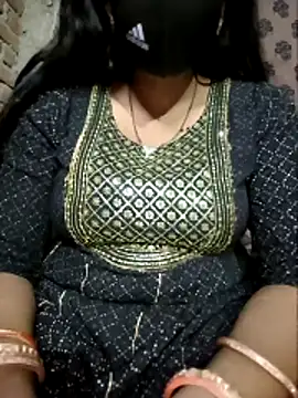 Sexyradha  online show from 04/18/26, 05:17