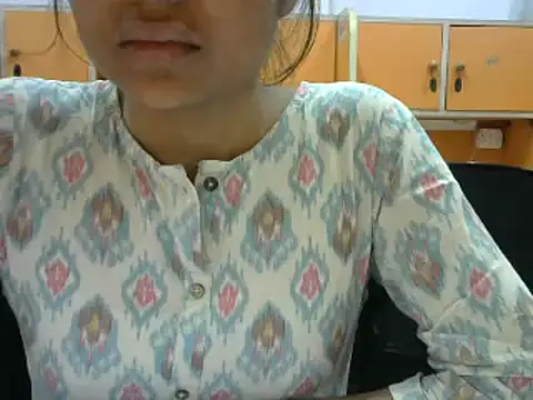 mayra89 online show from 03/06/25, 11:36