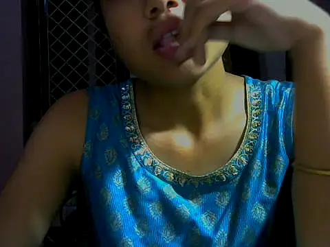 mayra89 online show from 10/20/25, 01:06