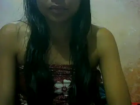 Snapshot of mayra89 chatting on 03/30/26, 04:52 mayra89 online show from 03/30/26, 04:52