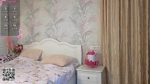 Snapshot of JaneVibes chatting on 11/01/25, 06:37 JaneVibes online show from 11/01/25, 06:37