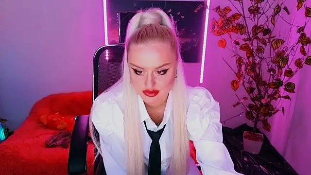 Miss Alice Silver online show from 10/03/25, 09:56