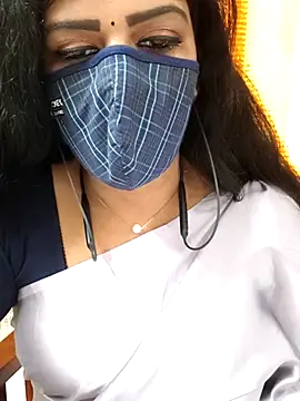 ashmitha online show from 10/23/25, 09:08