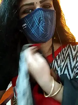 ashmitha online show from 10/29/25, 04:04