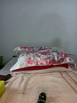 Missvixen81 online show from 03/05/26, 08:21