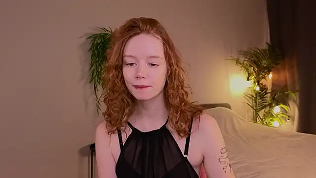 Snapshot of Ckarollina chatting on 03/08/25, 06:47 Ckarollina online show from 03/08/25, 06:47