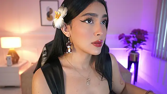 JulesBenett online show from 12/05/25, 11:30