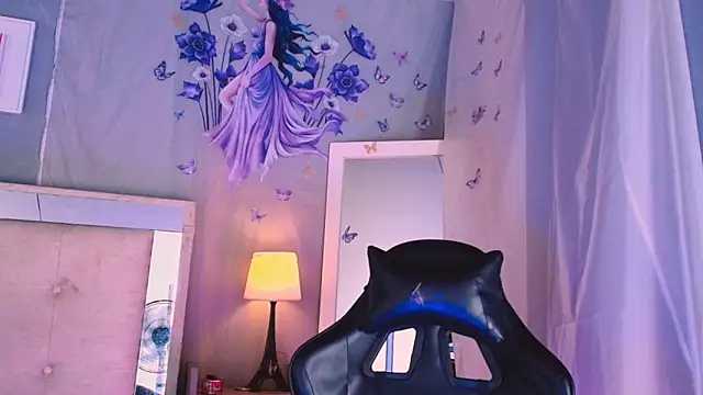 Emily Castillo 1 online show from 04/07/26, 04:35