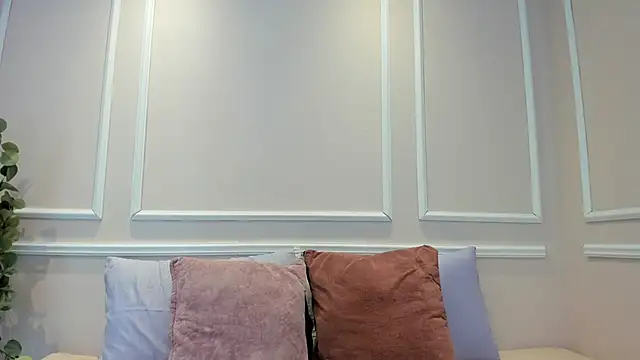 Lucy Canel online show from 01/16/26, 06:23