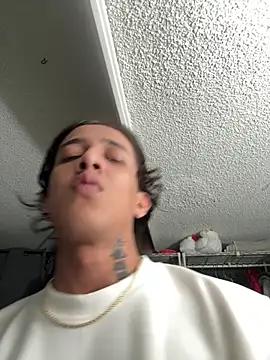 jorgeluis20309 online show from 02/08/26, 06:17