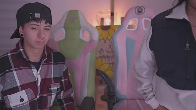 tommy blue online show from 11/22/25, 02:54