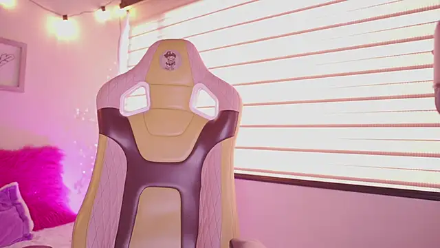 tommy blue online show from 03/25/26, 12:22