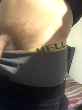 Snapshot of Donnydon79 chatting on 10/07/25, 05:54 Donnydon79 online show from 10/07/25, 05:54