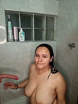 mandy-moore online show from 04/04/26, 09:23