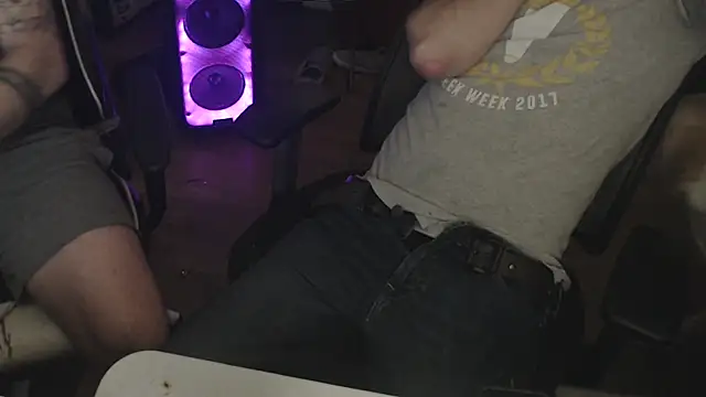 weknowourworth6999 online show from 09/14/25, 01:32