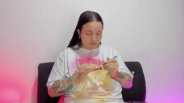 Celestte online show from 04/05/26, 04:31