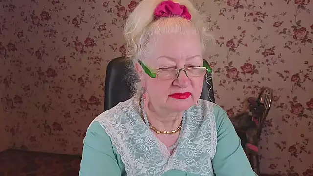 Maya Mayflower online show from 03/13/26, 02:51