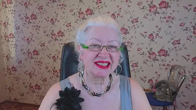 Maya Mayflower online show from 03/28/26, 03:17