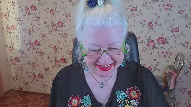 Maya Mayflower online show from 03/30/26, 03:18