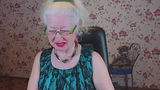 Maya Mayflower online show from 04/03/26, 03:04