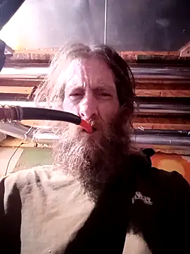 Snapshot of SirJonBradley chatting on 09/16/25, 08:48 SirJonBradley online show from 09/16/25, 08:48