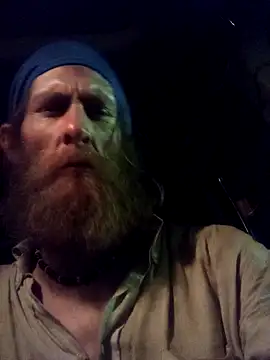 Snapshot of SirJonBradley chatting on 09/20/25, 02:34 SirJonBradley online show from 09/20/25, 02:34