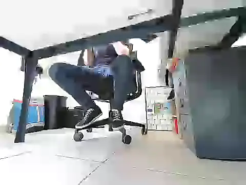 Snapshot of GM51-1988 chatting on 09/08/25, 03:00 GM51-1988 online show from 09/08/25, 03:00