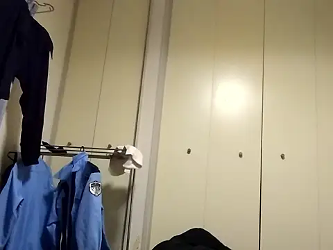 taaaaaa- online show from 12/05/25, 12:36