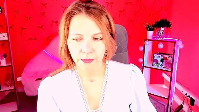 NicoleHitman online show from 03/18/26, 01:25