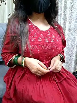 Decant Ruhi143 online show from 10/17/25, 10:40