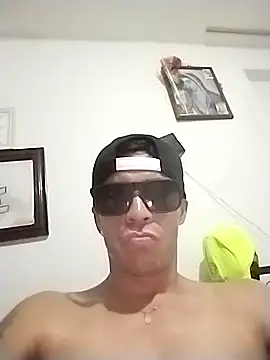 Flakito2490 online show from 04/27/26, 05:16