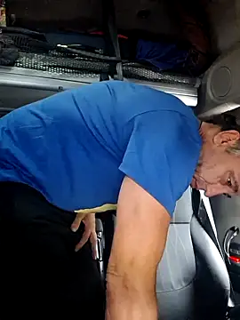 aleksis1313 online show from 10/09/25, 10:02