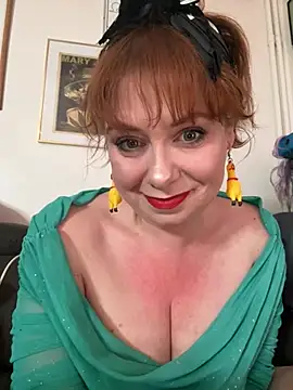 VeraaFlynn online show from 02/17/26, 08:55