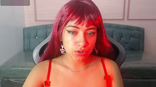 alexa romero t online show from 10/31/25, 12:17