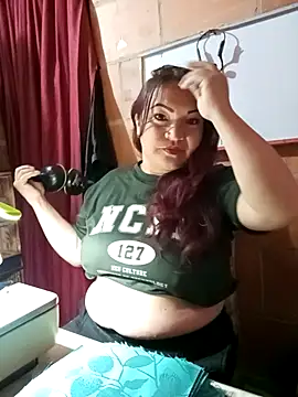 Snapshot of isis_milove chatting on 02/28/26, 10:49 isis milove online show from 02/28/26, 10:49