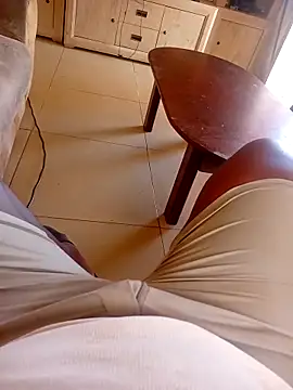 Latte1204 online show from 03/19/25, 12:45